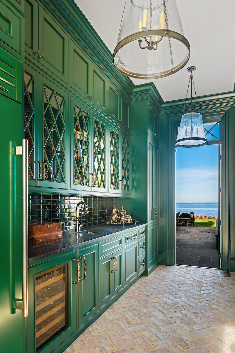 Interior Paint Selection 101: How to Choose the Right Paint Colors for Your Custom Home